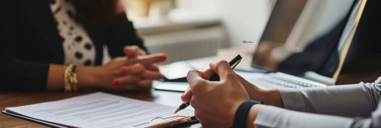 ALS GROSSUNTERNEHMEN SIND WIR UNS BEWUSST, DASS EIN ERFOLGREICHER UMZUG NICHT NUR DEN REIBUNGSLOSEN TRANSPORT VON GÜTERN ERFORDERT, SONDERN AUCH EINE SORGFÄLTIGE NACHBETREUUNG